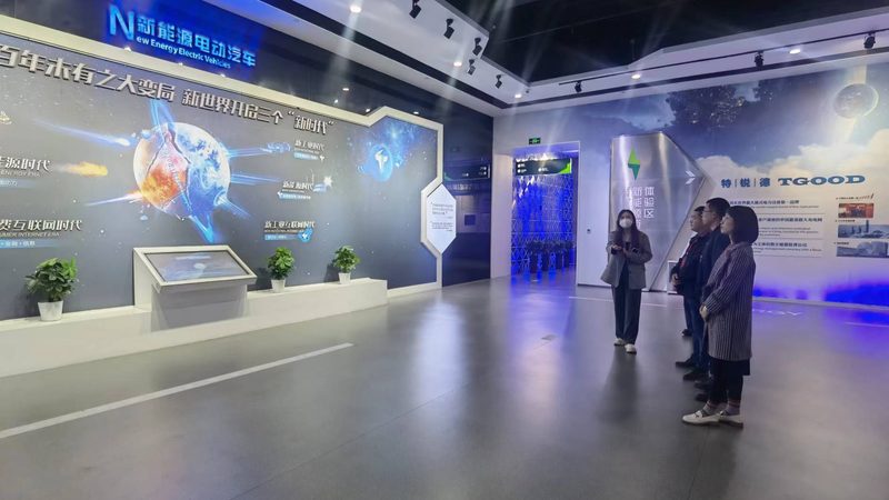成都磷酸铁锂电池厂家直销：揭秘其技术优势与应用场景**