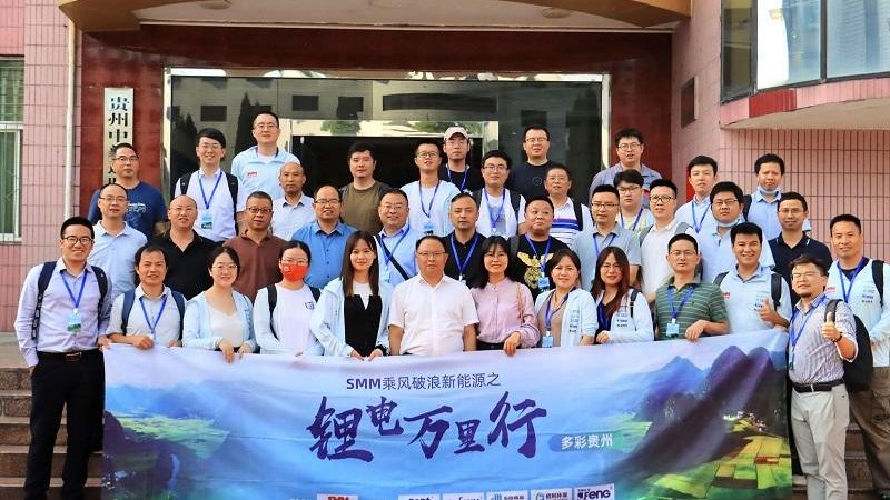 充电桩建设，如何选择定制厂家？关键点揭秘**